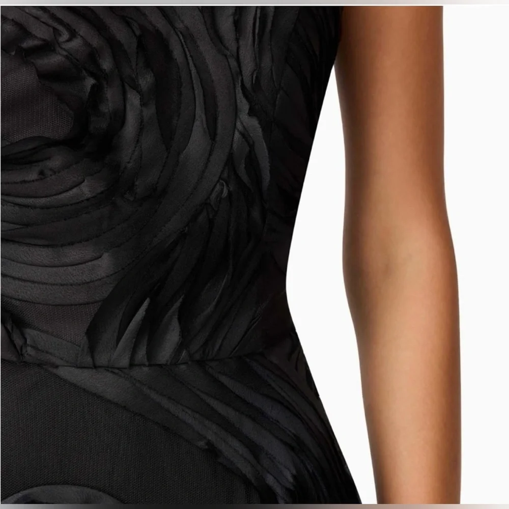 ELLIATT  Asher Sweetheart Midi Dress in Black SIZE: SMALL - Picture 5 of 11